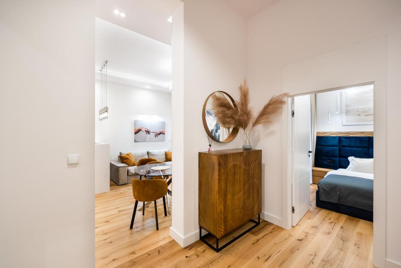 Zlota Sophisticated Apartment وارسو المظهر الخارجي الصورة